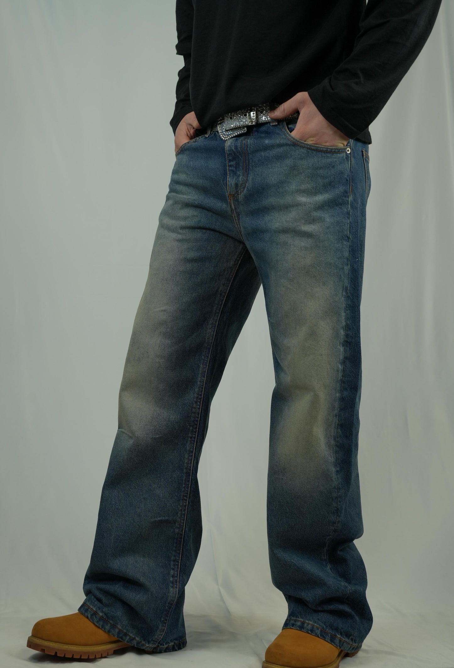 JEANS BOOTCUT – LIGHT WASH